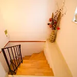 Angie Old Town With Jacuzzi Villa *