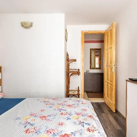 Villa Angie Old Town With Jacuzzi