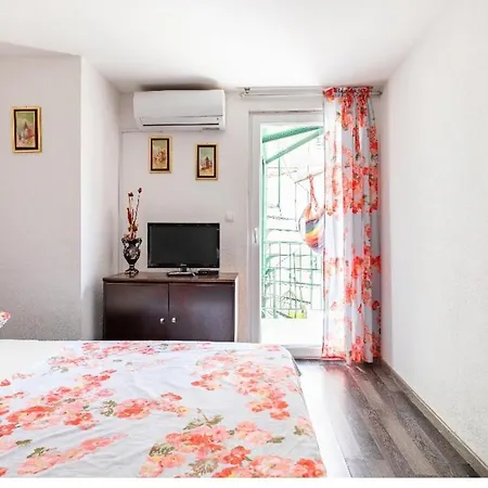 Angie Old Town With Jacuzzi