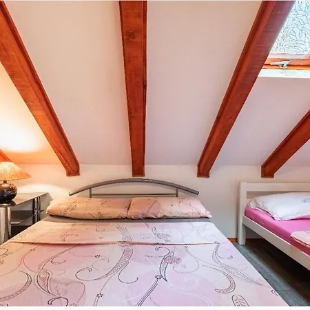 Angie Old Town With Jacuzzi سبليت