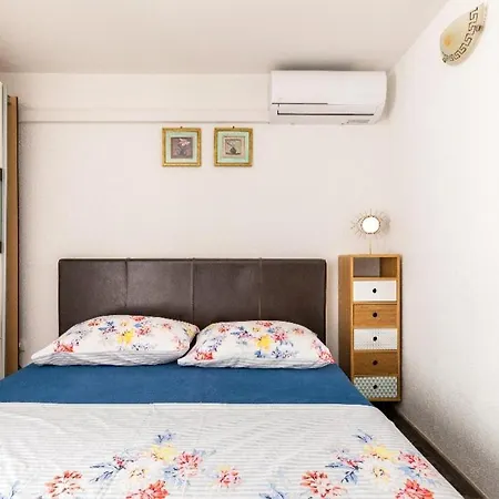 فيلة Angie Old Town With Jacuzzi *