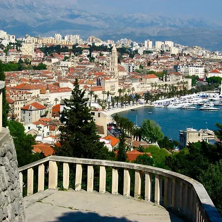 فيلة Angie Old Town With Jacuzzi سبليت